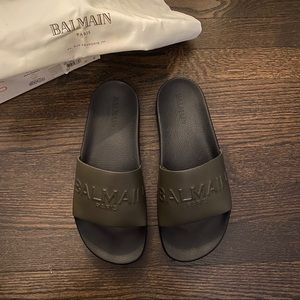 Balmain Balmain Embossed Slides